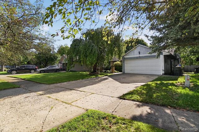 1608 Broad Court, Flint, MI 48503