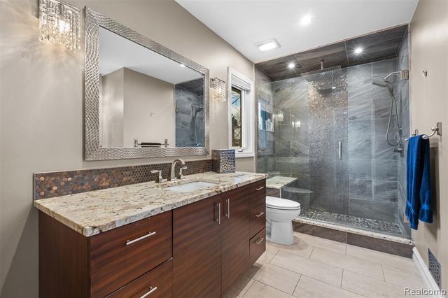 4346 Curry Drive, Sterling Heights, MI 48314