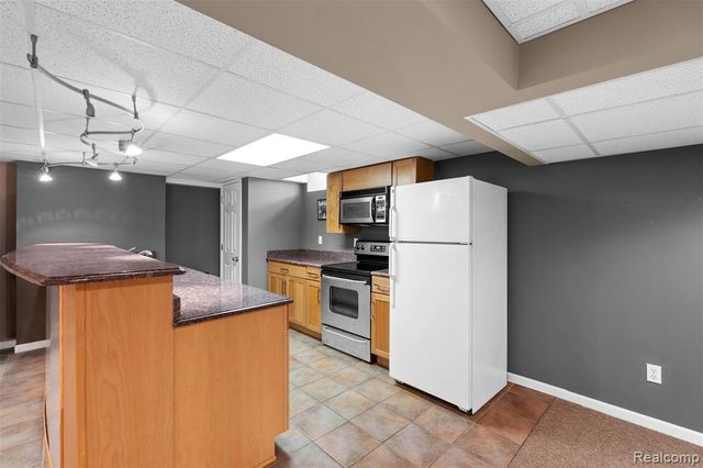 4346 Curry Drive, Sterling Heights, MI 48314