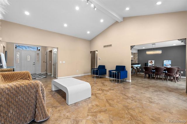 4346 Curry Drive, Sterling Heights, MI 48314