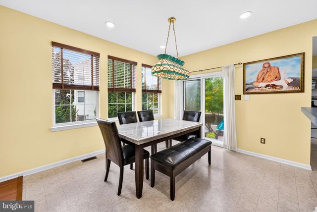 9 KINGSTONE LN, East Windsor Twp, NJ 08520