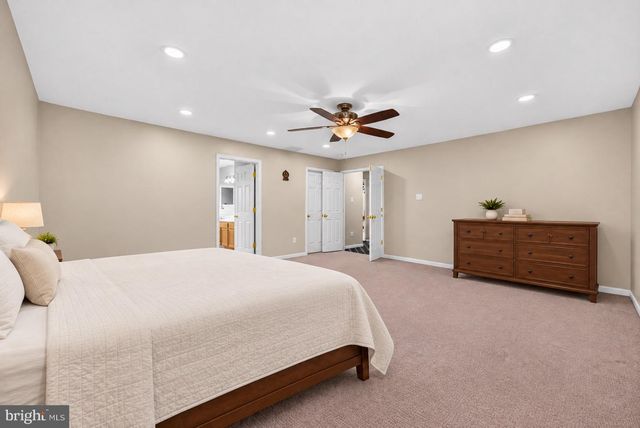 9 KINGSTONE LN, East Windsor Twp, NJ 08520