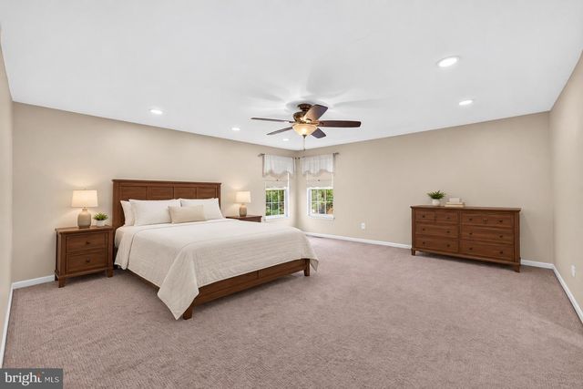 9 KINGSTONE LN, East Windsor Twp, NJ 08520