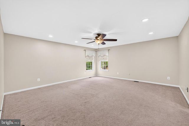 9 KINGSTONE LN, East Windsor Twp, NJ 08520