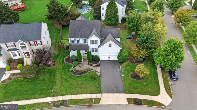 9 KINGSTONE LN, East Windsor Twp, NJ 08520