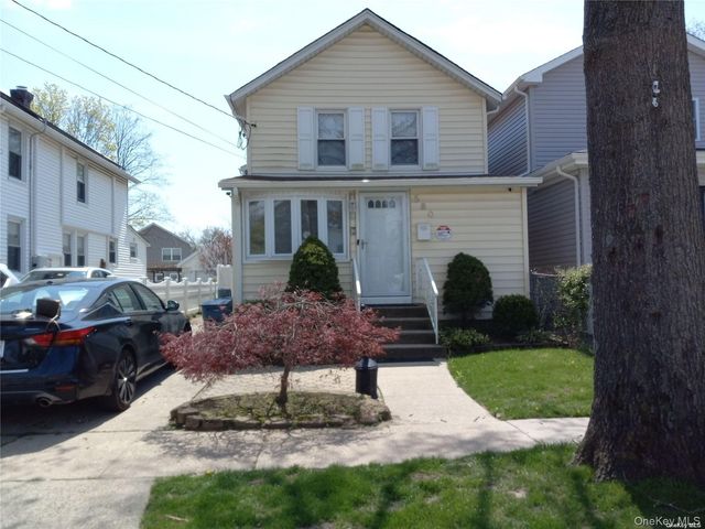 580 Maple Street, West Hempstead, NY 11552