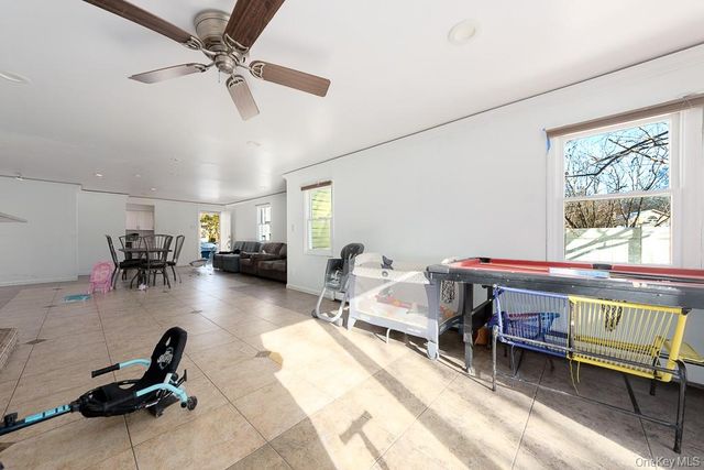 580 Maple Street, West Hempstead, NY 11552