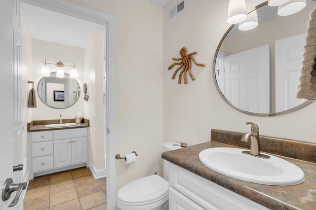 109 Runnymeade Lane, Spartanburg, SC 29301
