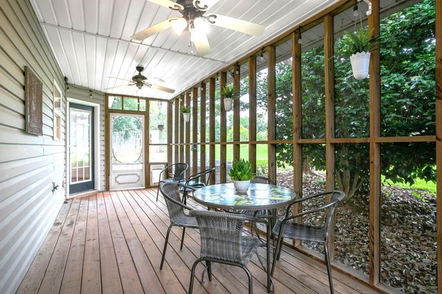 109 Runnymeade Lane, Spartanburg, SC 29301