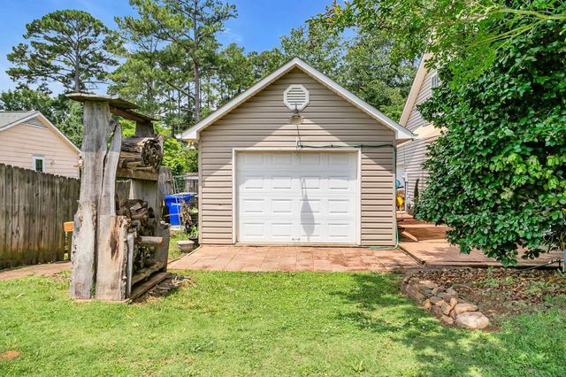 109 Runnymeade Lane, Spartanburg, SC 29301
