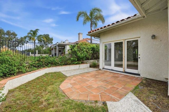 4425 Sunnyhill Drive, Carlsbad, CA 92008
