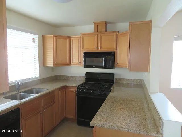 4509 E Vistapark Drive, Moorpark, CA 93021