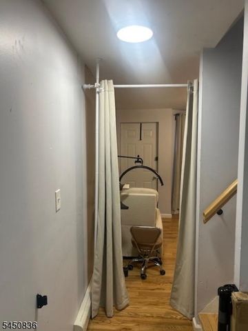 127 Verona Ave, Newark City, NJ 07104