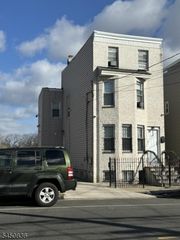 127 Verona Ave, Newark City, NJ 07104