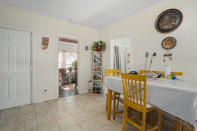 199 Bonney St, New Bedford, MA 02740