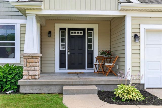 11356 Taunton Drive Se, Lowell Twp, MI 49331