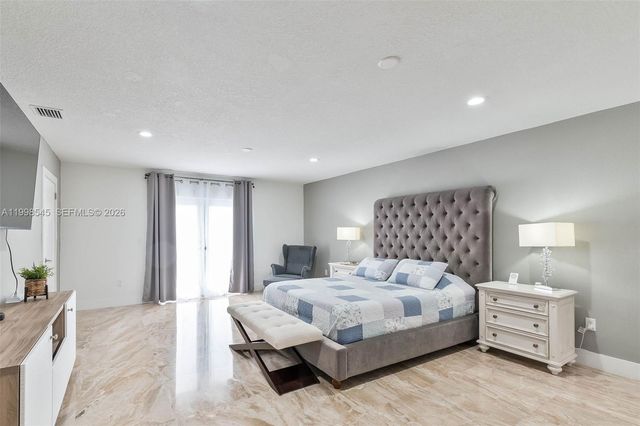 17420 SW 84th Ct, Palmetto Bay, FL 33157