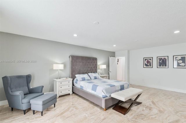 17420 SW 84th Ct, Palmetto Bay, FL 33157