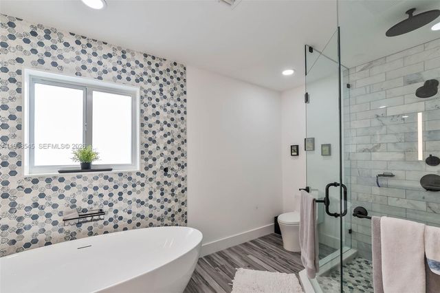 17420 SW 84th Ct, Palmetto Bay, FL 33157