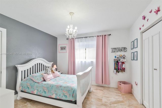 17420 SW 84th Ct, Palmetto Bay, FL 33157