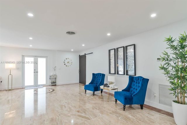 17420 SW 84th Ct, Palmetto Bay, FL 33157