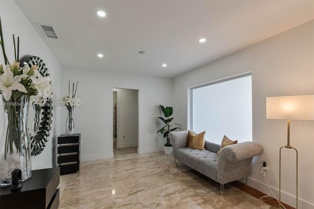 17420 SW 84th Ct, Palmetto Bay, FL 33157