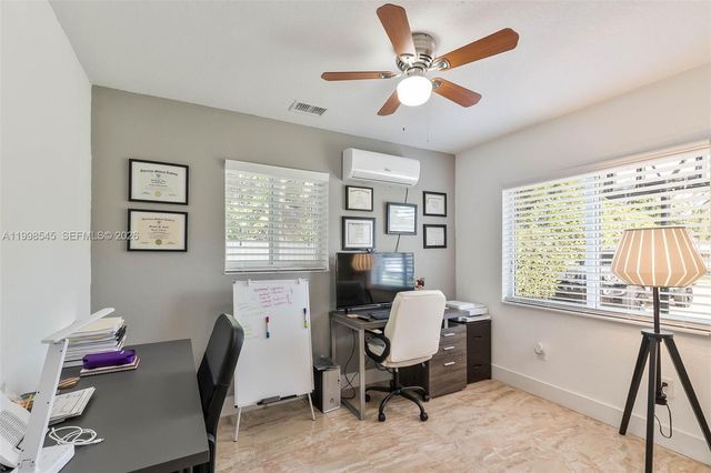 17420 SW 84th Ct, Palmetto Bay, FL 33157