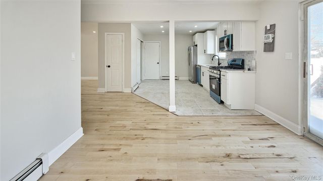 58 Rutland Road, Freeport, NY 11520