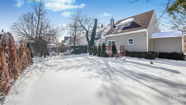 58 Rutland Road, Freeport, NY 11520