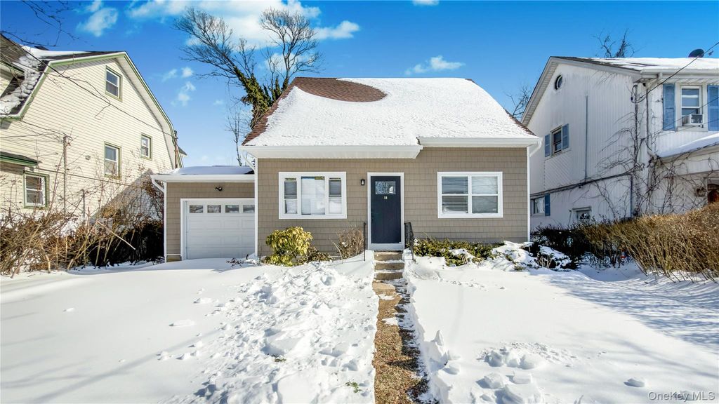 58 Rutland Road, Freeport, NY 11520