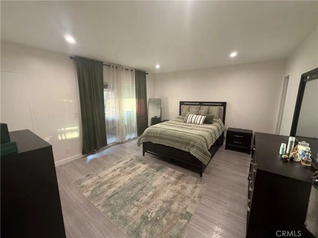 9702 Via Roma, Burbank, CA 91504