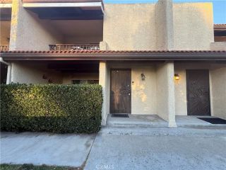 9702 Via Roma, Burbank, CA 91504
