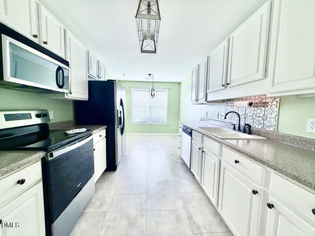 1923 Guinness Drive, Graham, NC 27253