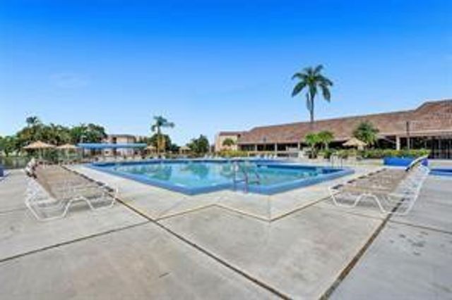 2941 N Nob Hill Road 112, Sunrise, FL 33322