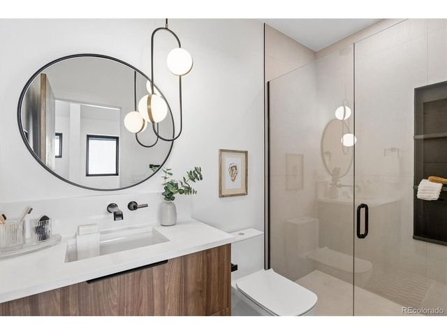 2832 Vallejo St, Denver, CO 80211