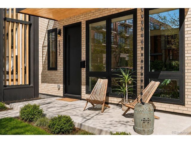 2832 Vallejo St, Denver, CO 80211