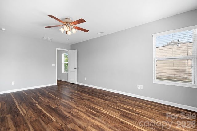 2059 Blue Iris Drive, Matthews, NC 28104