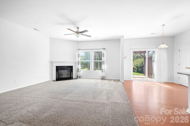 2059 Blue Iris Drive, Matthews, NC 28104
