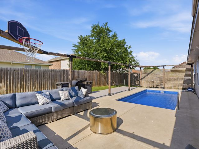 12724 Carpenter Lane, Rhome, TX 76078