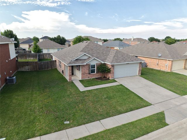 12724 Carpenter Lane, Rhome, TX 76078