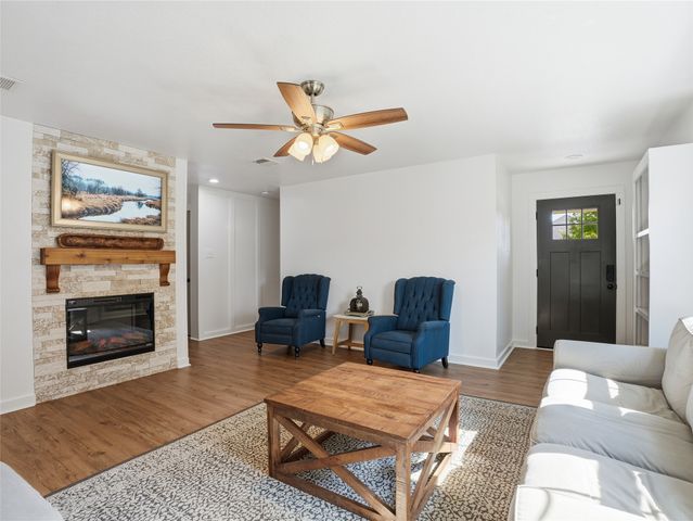 12724 Carpenter Lane, Rhome, TX 76078