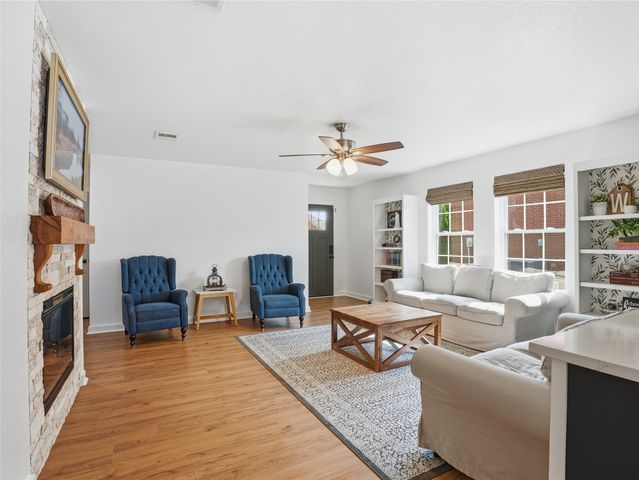 12724 Carpenter Lane, Rhome, TX 76078