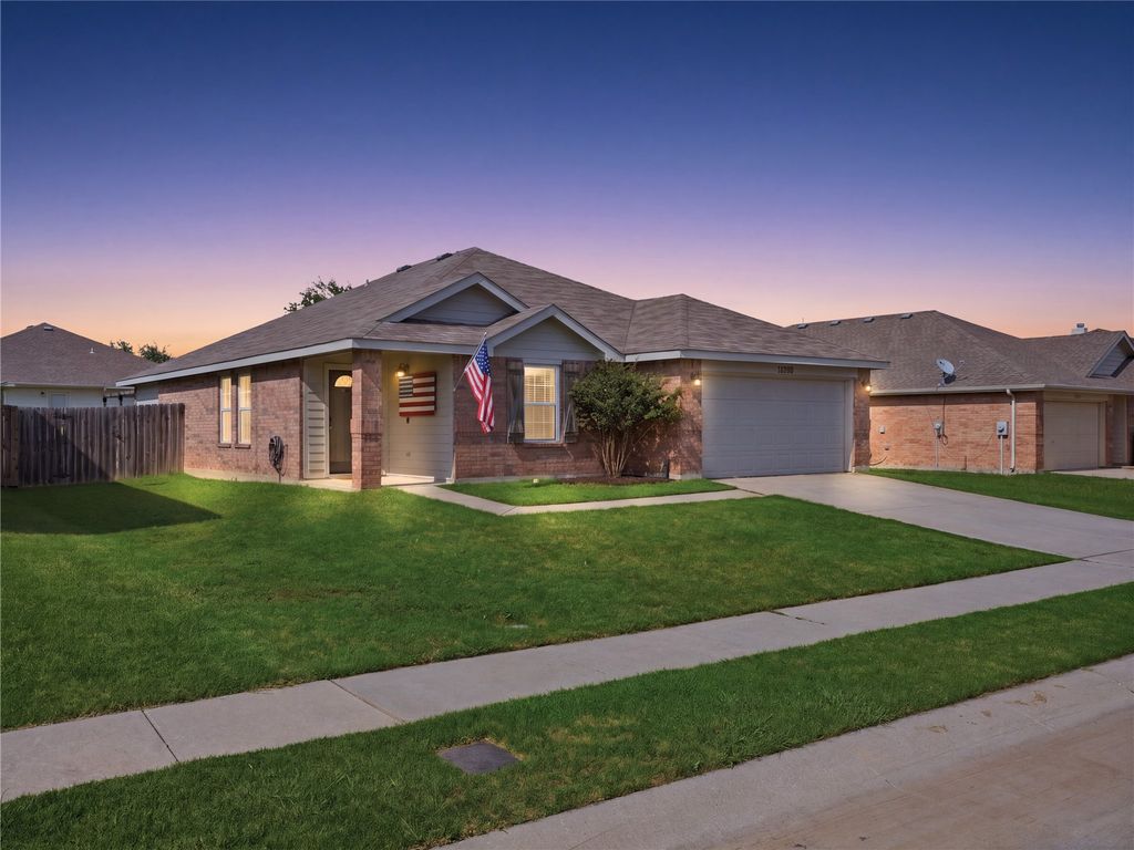 12724 Carpenter Lane, Rhome, TX 76078