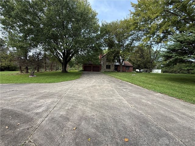 2200 Indian Ripple Road, Xenia, OH 45385