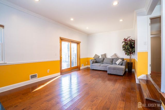 26 Isaac Drive, South Brunswick, NJ 08810