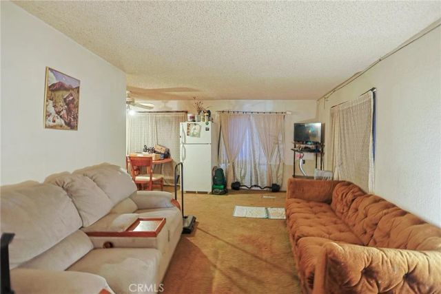 24210 E East Fork 38, Azusa, CA 91702