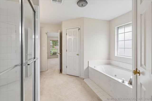 4611 S 200th East Avenue, Broken Arrow, OK 74014