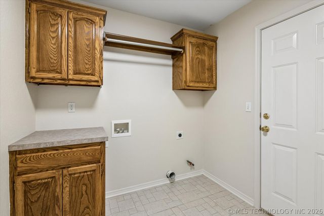 4611 S 200th East Avenue, Broken Arrow, OK 74014