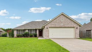 4611 S 200th East Avenue, Broken Arrow, OK 74014