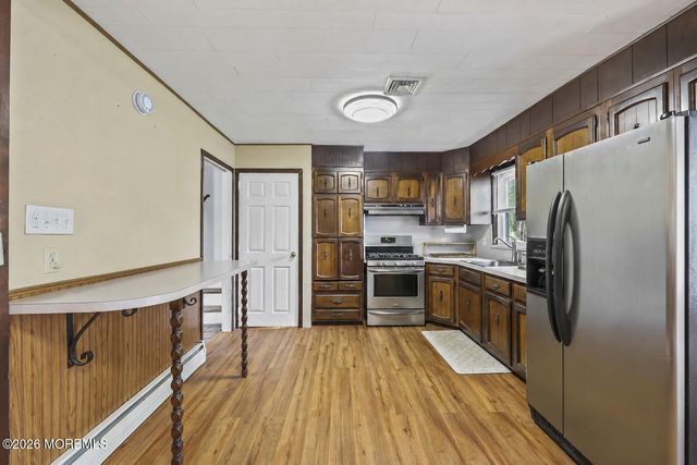 39 Virginia Terrace, Red Bank, NJ 07701